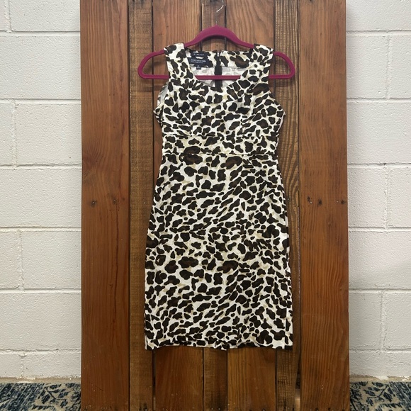 Jones New York Dresses & Skirts - Jones New York size 2 petite leopard dress